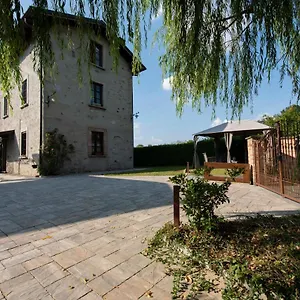  Alloggio per agriturismo Cascina Costa Italia