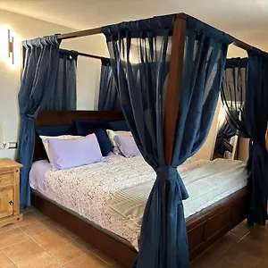  Villa Foppoli Castle, Private 11th Century Fortress With Panoramic View, Sauna And Hot Tub Overlooking The Valtellina Italia